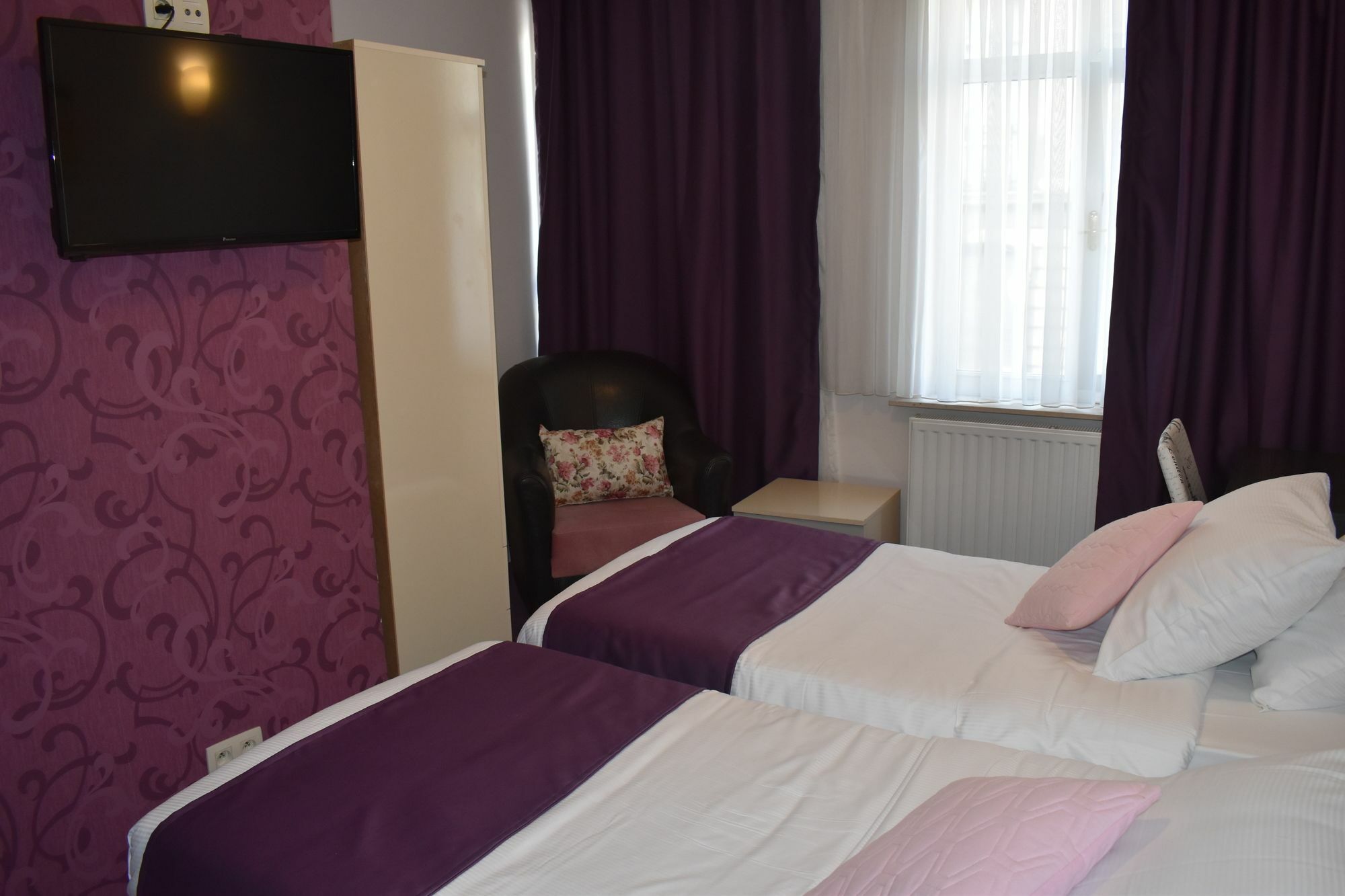 Hotel Meribel Saint-Josse-ten-Noode Zewnętrze zdjęcie