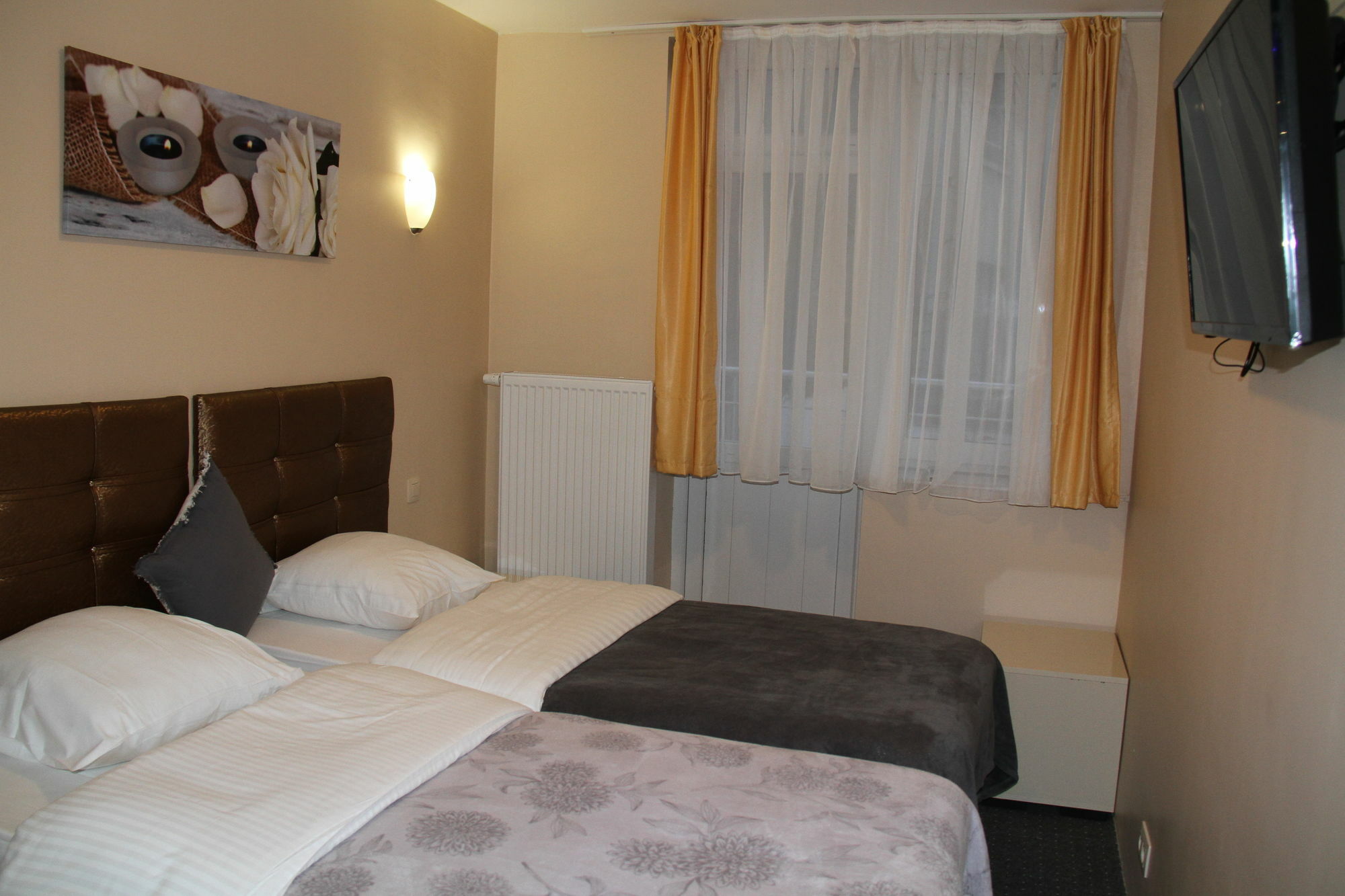 Hotel Meribel Saint-Josse-ten-Noode Zewnętrze zdjęcie