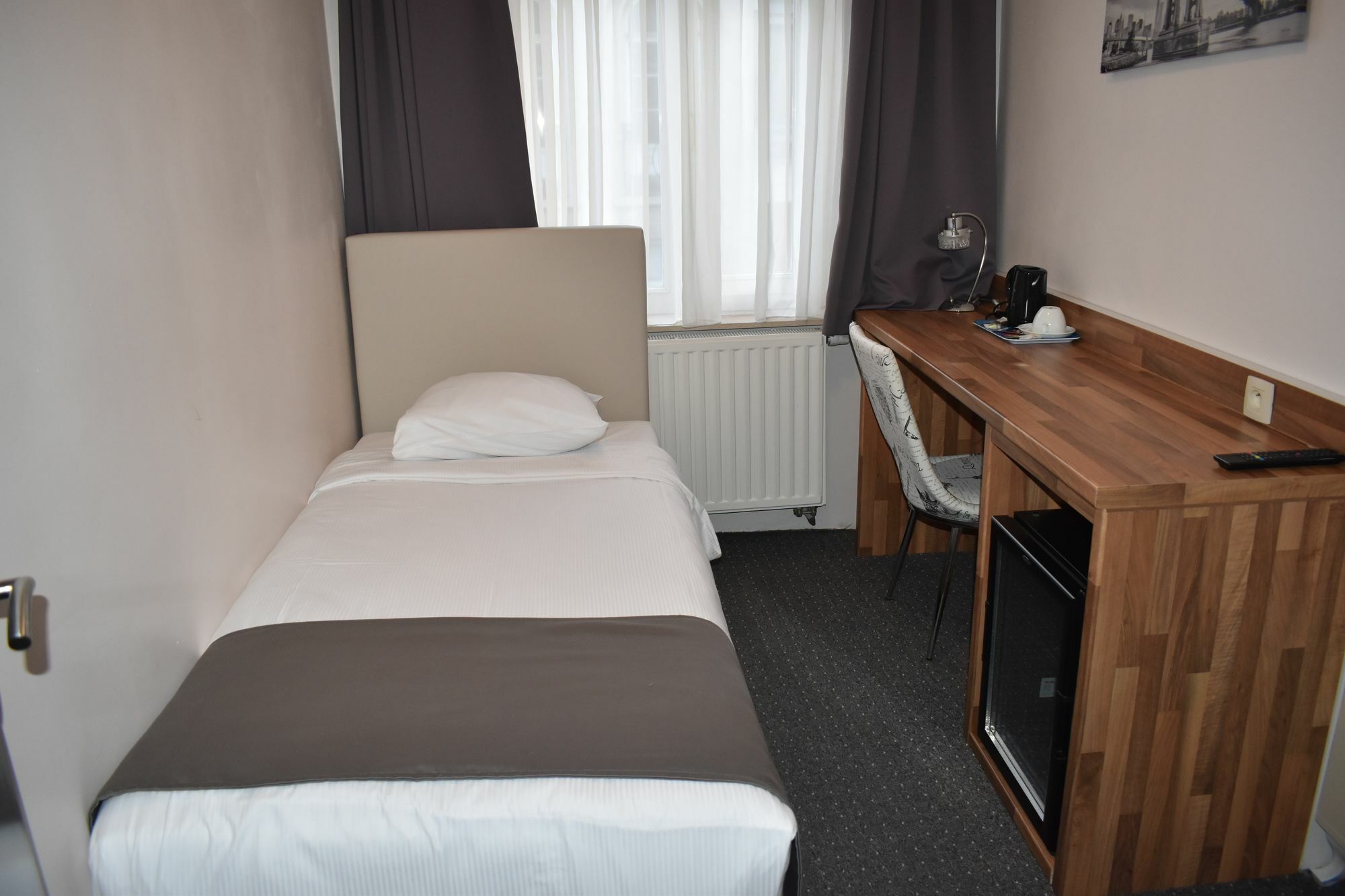 Hotel Meribel Saint-Josse-ten-Noode Zewnętrze zdjęcie